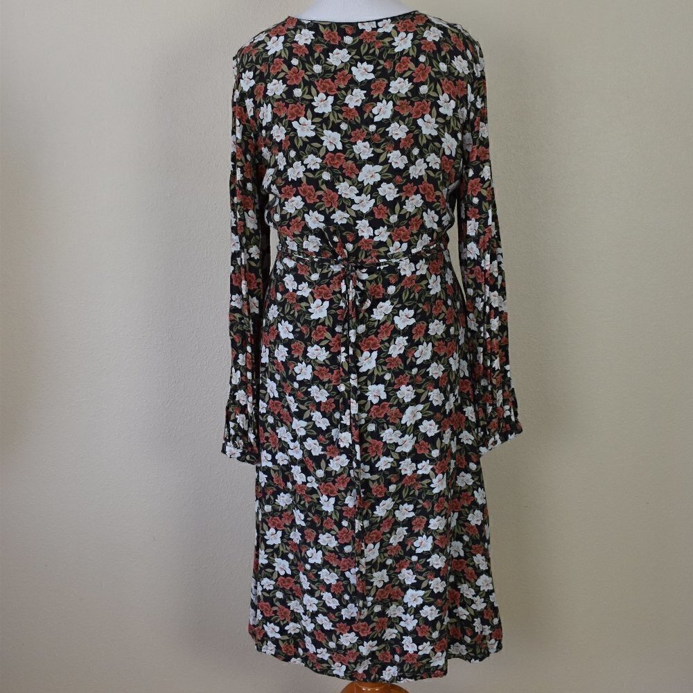 Privacy Please Nixon Midi Wrap Dress XL - Picture 6 of 9